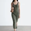 Abito midi a righe in maglia a costine