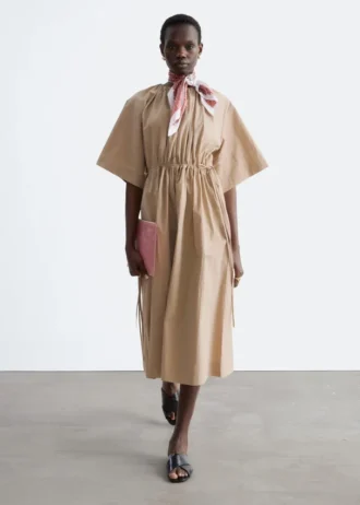 Abito midi con coulisse
