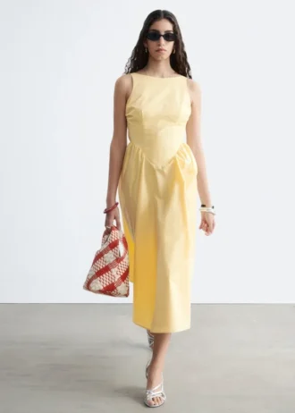 Abito midi con lacci sul retro