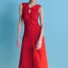 Abito midi con scollo a goccia e ruches