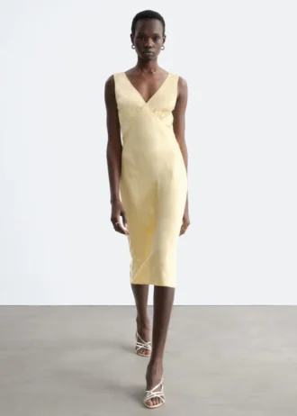 Abito midi con scollo a V