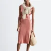 Abito midi con scollo a V