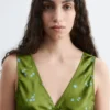 Abito midi con scollo a V