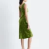 Abito midi con scollo a V