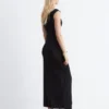 Abito midi con scollo incrociato