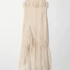 Abito midi con volant in pizzo