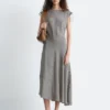 Abito midi drappeggiato asimmetrico