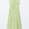 Abito midi drappeggiato asimmetrico