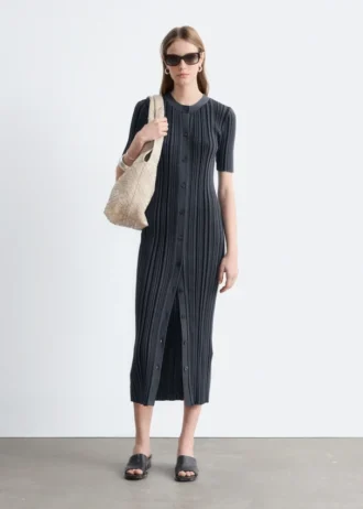 Abito midi in maglia a coste