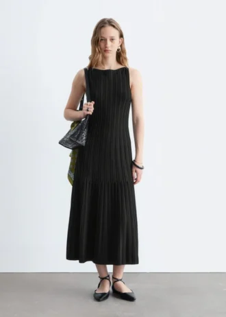 Abito midi in maglia a coste