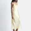 Abito midi jacquard con collo a cappuccio