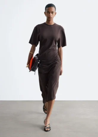 Abito T-shirt midi asimmetrico