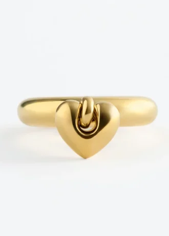 Anello con ciondolo a forma di cuore