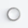 Anello con strass massicci