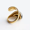 Anello scultoreo a doppia torsione