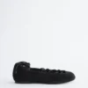 Ballerine in pelle con lacci