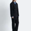 Blazer con cintura in lana
