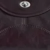 Borsa a spalla in pelle con forma curva