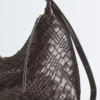 Borsa a tracolla in pelle intrecciata