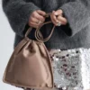Borsa con coulisse in raso