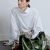 Maglione a collo alto con maniche a kimono