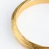 Bracciale rigido testurizzato