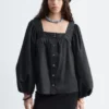 Camicetta in cotone con scollo quadrato