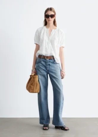 Camicetta oversize con maniche a sbuffo