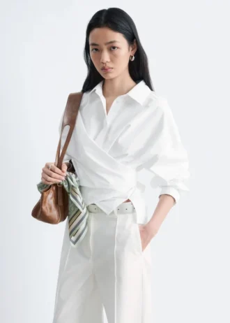 Camicia in cotone con cintura in vita