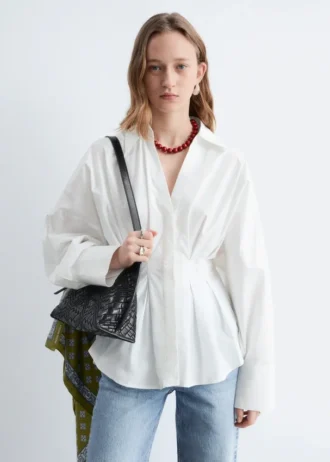 Camicia in cotone con vita aderente