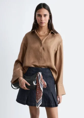 Camicia in seta dal taglio morbido