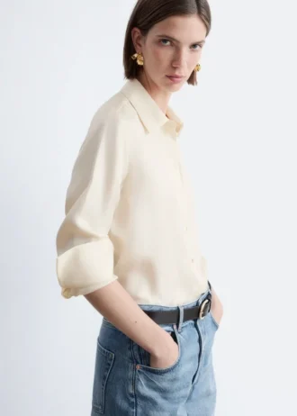 Camicia in seta dal taglio morbido
