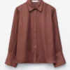 Camicia in seta dal taglio morbido