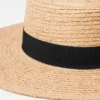 Cappello di paglia di rafia con bordo in gros-grain