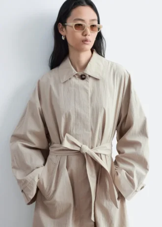 Cappotto da auto con cintura