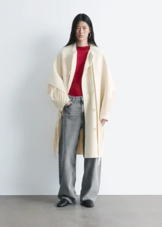 Cappotto in lana con scialle sfrangiato