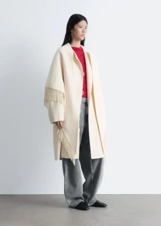 Cappotto in lana con scialle sfrangiato