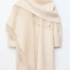 Cappotto in lana con scialle sfrangiato