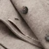 Cappotto voluminoso in lana con cintura