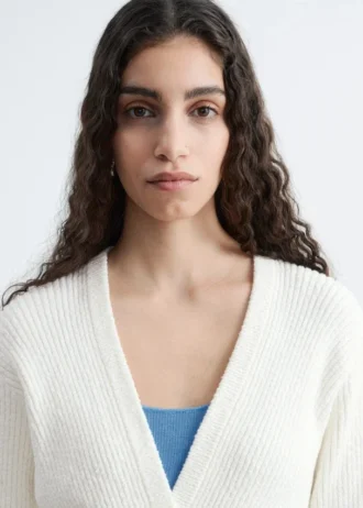 Cardigan a coste