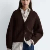 Cardigan a maglia a coste larghe