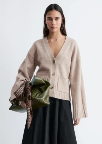 Cardigan in maglia affusolata