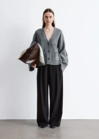 Cardigan in maglia affusolata