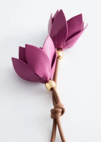 Ciondolo per borsa a forma di fiore