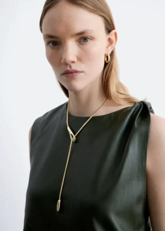 Collana a laccio con catena a serpente