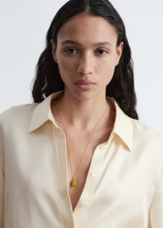 Collana con pendente lungo