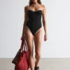Costume da bagno a costine con bordi a contrasto