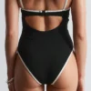 Costume da bagno a costine con bordi a contrasto