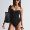 Costume da bagno a triangolo