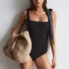 Costume da bagno con fiocchi testurizzati